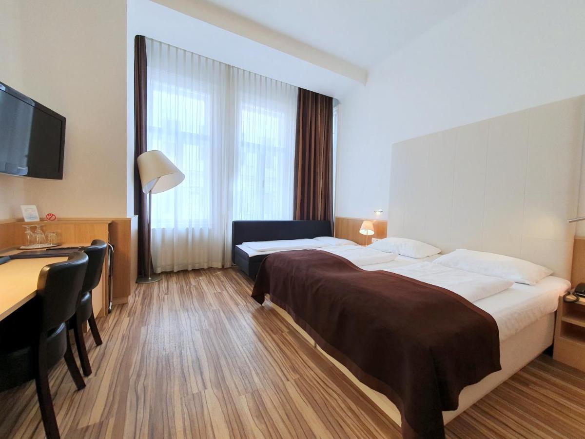 Hotel Zipser Vienna Room photo